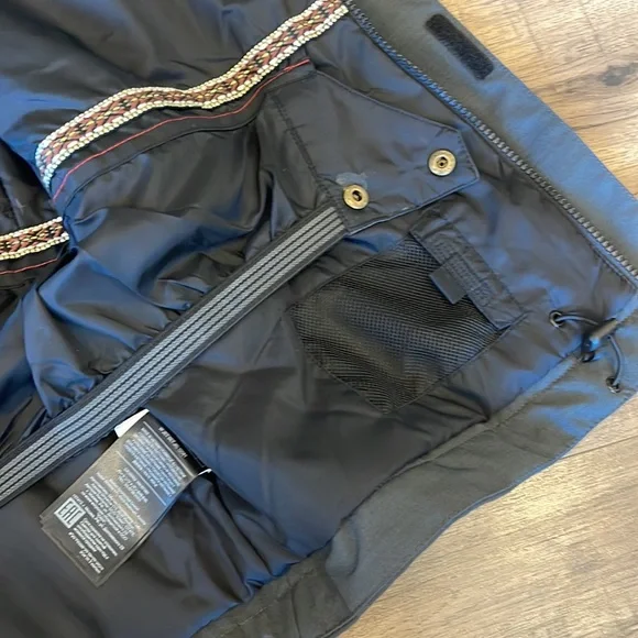 BURTON Jet Set Jacket! - Picture 2 of 10
